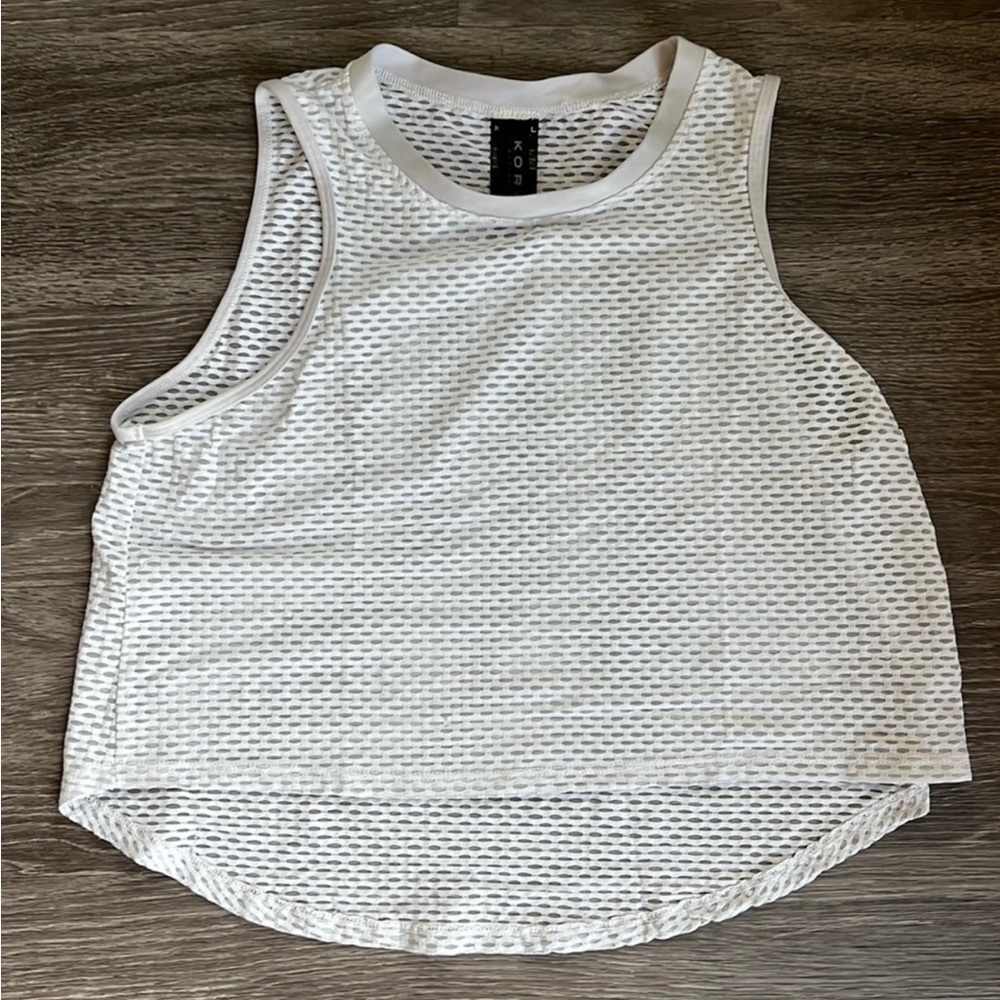 Koral mesh tank